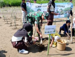 Jaga Kelestarian Alam Pesisir, Dandim 0801/Pacitan Tanam Mangrove Memperingati Hari Mangrove 2026