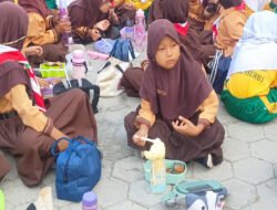 Cerdasakan Anak Bangsa MIN 1 Madiun adakan Gemar Makan Ikan