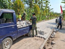 Demi Wujudkan Jalan Desa yang Layak, Warga ini Relakan Mobil Miliknya