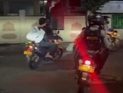 Brimob Polda Metro Jaya Amankan Lima Pelaku Tawuran Bersenjata di Jakarta Timur