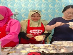 KPGEN PWDPI bersama Ika Boga dan Baking Club Loyang Mas Lampung Gelar Latbar Bola Deli dan Aneka Kue bahan Gluten Free