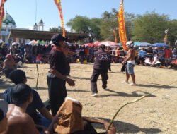 TNI-Polri Kawal Kesenian Tiban di Trenggalek