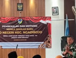 Bentuk Sinergi TNI dan Dunia Pendidikan, Kapten Czi Gutarno Beri Pembekalan dan Motivasi Guru Baru