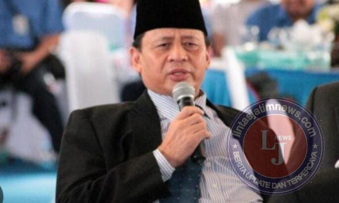 H. Wahidin Halim Anggota DPR RI Fraksi Nasdem, Membuka Langsung Acara Pertandingan Futsal Sekelurahan Pinang Kota Tangerang