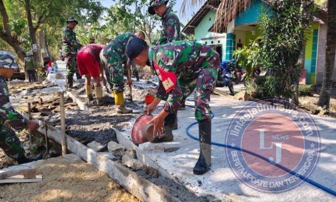 Bukan Sekadar Mengecor, Satgas TMMD Pastikan Jalan Aman hingga ke Pintu Rumah Warga