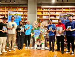 JNE dan Penerbit Gramedia Widiasarana Indonesia (GRASINDO) Luncurkan Komik Pengantar Kebahagiaan, Mengangkat Kisah Para Kurir yang Menghubungkan Kebahagiaan