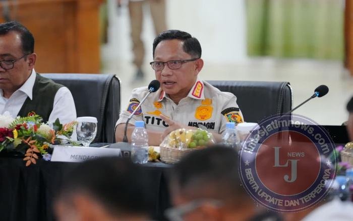 Mendagri Pastikan Penanganan Pascagempa NTT Fokus Pulihkan Layanan Dasar dan Percepat Pendataan