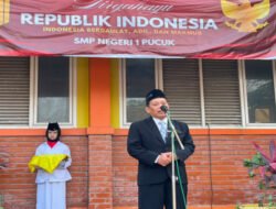 Peringati HUT ke-81 RI, Kepala SMPN 1 Pucuk Ajak Generasi Muda Proklamasikan “Kemerdekaan Baru” dari Ancaman Digital