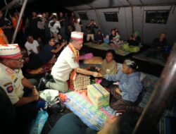 Kunjungi Manggarai Timur, Mendagri Pastikan Percepatan Pemulihan Pascagempa