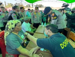 Polri Perkuat Penanganan Gempa NTT, Kapolri Tinjau Lokasi Terdampak dan Serahkan Bantuan