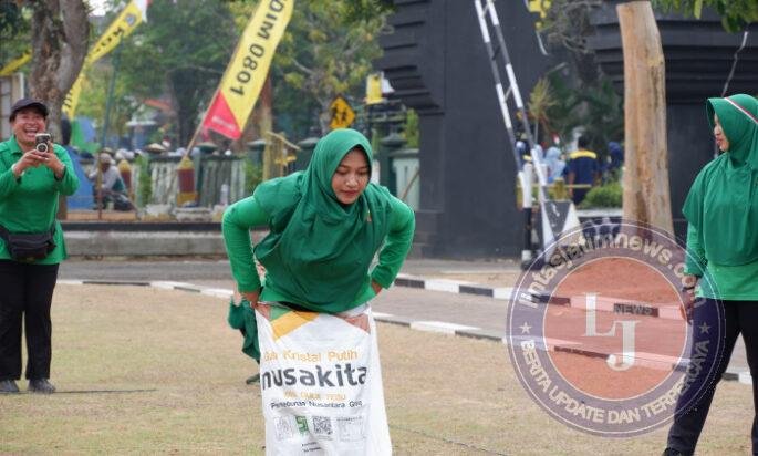 Pererat Kebersamaan, Persit KCK Cab. XV Dim 0801/Pacitan Gelar Perlombaan Meriahkan HUT RI Ke 81