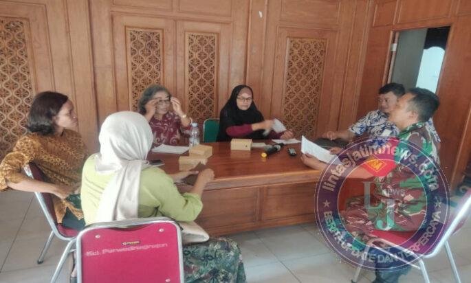 Perkuat Sinergi Tiga Pilar, Babinsa Purwodiningratan Musyawarah Bersama Perangkat Kelurahan