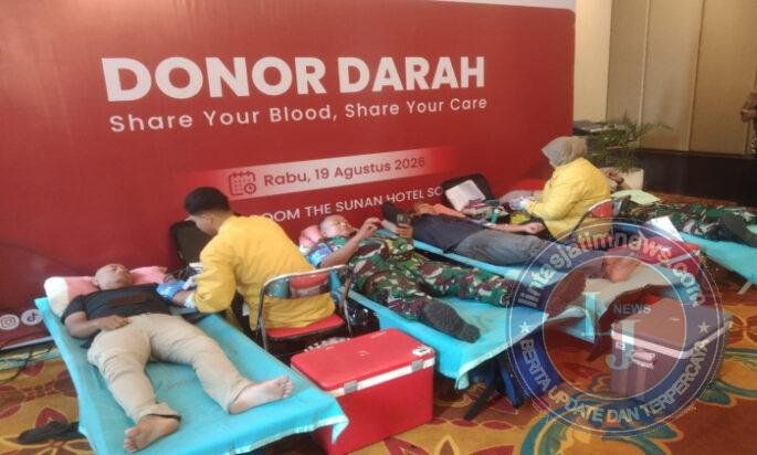 Aksi Kemanusiaan, Puluhan Anggota Kodim 0735/Surakarta Turut Donor Darah di Hotel Sunan