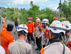 Hari Ke-4 Pascagempa, Polri Terus Bergerak: Brimob dan Bantuan Logistik Konsisten Dikirim ke NTT