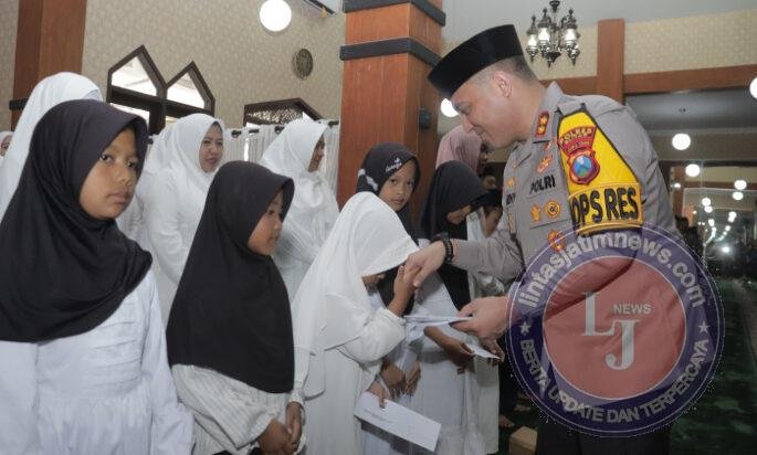 Sentuhan Humanis Polres Blitar di Hari Maulid Nabi: Gelar Pengajian hingga Santuni Anak Yatim