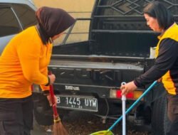 Semarak HUT Polwan ke-78, Polwan Polres Priok Gelar Bakti Kebersihan dan Anjangsana Purnawirawan