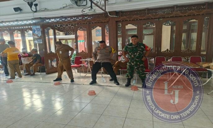 Semarakan & Memeriahkan HUT Ke-81 Kemerdekaan Republik Indonesia, Babinsa Kratonan Ikuti Berbagai Lomba