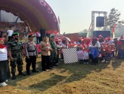 Bati Tuud Tangen Kawal Karnaval HUT RI ke-81, 300 Warga Galeh Tumpah Ruah