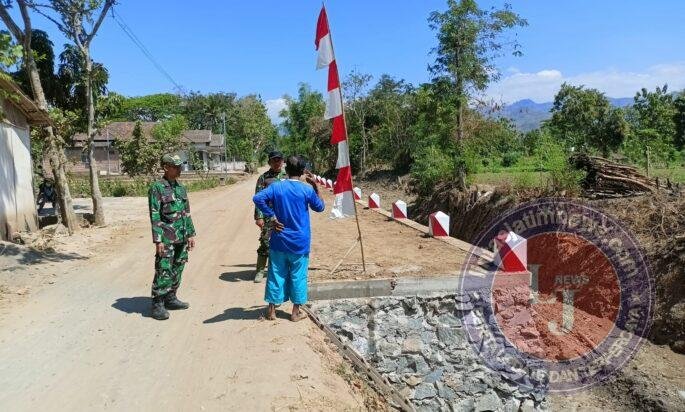 Plesengan Depan Rumah Rampung, Pak Giman Tidak Khawatir Ada Longsor Lagi