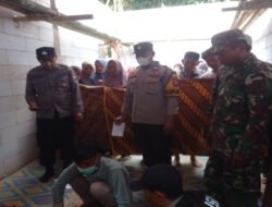 Bentuk Kepedulian, Babinsa Koramil 0801/06 Bandar Evakuasi Korban Gantung Diri