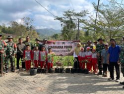 HUT ke-81 TNI, Kodim 0806/Trenggalek Ajak Pelajar Tanam Pohon