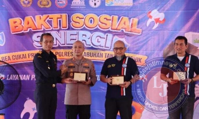 Bea Cukai dan Polres Pelabuhan Tanjung Priok Bersinergi Gelar Bakti Sosial, Ratusan Warga Terima Bantuan Sembako