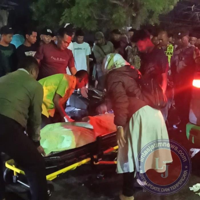 Kecelakaan Maut di Depan Makam Metatu Benjeng Gresik, Pengendara Motor Tewas