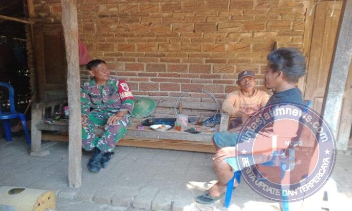 Waspada Karhutla, Babinsa Kodim Ponorogo Himbau Warga Tidak Bakar Sampah Sembarangan