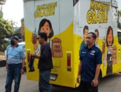 Polantas Korlantas Karib Berbagi Hadir di Samsat Jakarta Timur, Wujud Pelayanan Humanis kepada Masyarakat