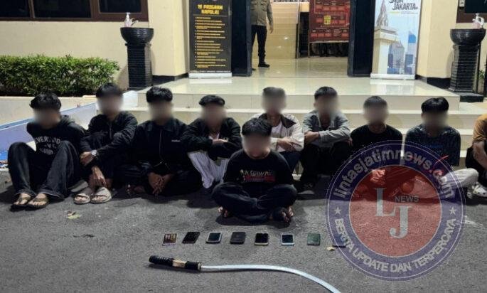 Patroli Gabungan Brimob Amankan 18 Pemuda Diduga Hendak Tawuran di Jakarta Timur