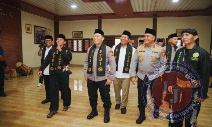 Kapolri Dorong Silat dan Debus Banten Jadi Sumber Devisa Daerah