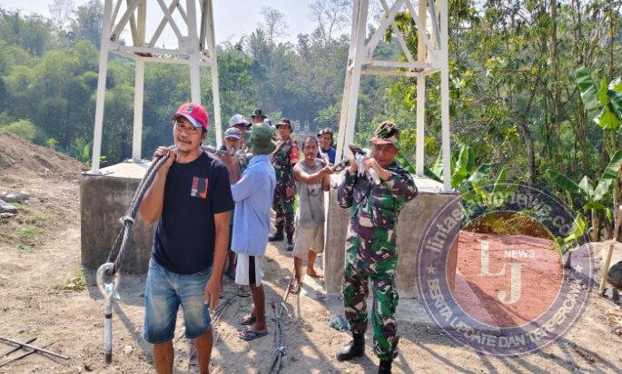 Jembatan Perintis Garuda Dikebut, TNI dan Warga Krasak Kompak Buka Akses Ekonomi