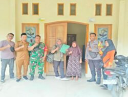 Babinsa Koramil 0801/09 Sudimoro Dampingi Verifikasi STBM 5 Pilar di Desa Klepu