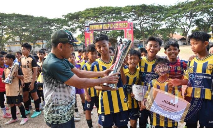 Turnamen Sepak Bola Antar SSB U-12 Piala Dandim Cup Ditutup