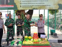 Bikin Haru! Kapolres Boyolali Datang Bawa Tumpeng, Kejutkan Dandim di HUT ke-81 TNI