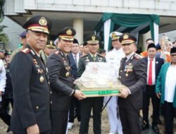 HUT Ke- 81 Tahun TNI, Kapolres Pelabuhan Tanjung Priok Hadiri Upacara Bersama Forkopimko Plus Jakarta Utara