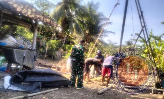 Babinsa Koramil 0801/07 Ngadirojo Lakukan Pendampingan Pengeboran Sumur Dalam di Desa Hadiwarno