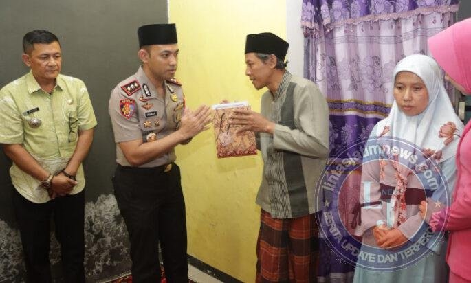 Kapolres Pasuruan Takziah ke Rumah Duka Korban Pembunuhan Prigen, Tegaskan Komitmen Penanganan Kasus Secara Adil