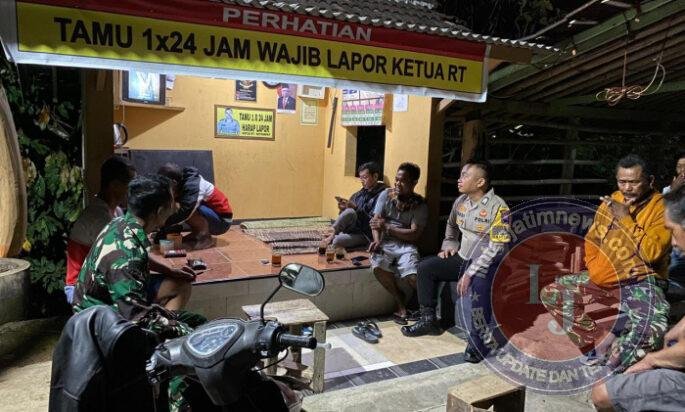 Babinsa Koramil Jatipurno Bersama Bhabinkamtibmas Laksanakan Patroli Malam