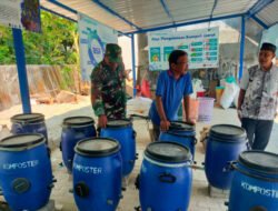 Babinsa Joyotakan Dampingi Pokmas Joyo Gumregah dalam Pengelolaan Sampah di Pusat Pengolahan Sampah