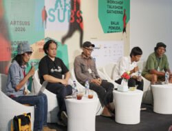 Museum Tanpa Koleksi Permanen, Kantor Tanpa Sekat