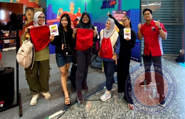 Jadi Official Logistics Partner Pekan Raya Jatim (PRJ) Surabaya, JNE Berikan Voucher Belanja Kepada Pengunjung