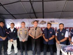 Polda Jatim dan Tim Gabungan Lakukan Penindakan dan Penegakan Hukum Narkoba di Jalan Kunti Surabaya