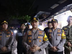 Jaga Kamtibmas Tetap Kondusif, Kapolres Gresik Pimpin Operasi Gabungan Miras dan Narkoba