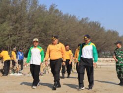 Aksi ‘Jogo Omah’, Polresta Tuban Gelar Green Policing di Pantai Jenu bersama Masyarakat