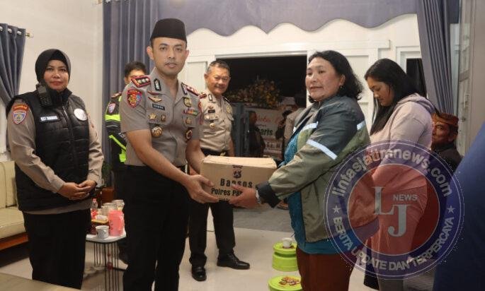 Duka Karhutla TNBTS, Kapolres Pasuruan Sambangi Keluarga Korban untuk Sampaikan Belasungkawa