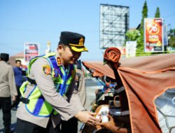 Rangkul Abang Becak, Polres Ponorogo Wujudkan Semangat ‘Polisi Bersama Masyarakat’ Tanpa Sekat