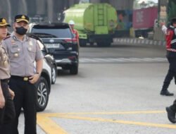 Kapolres Pelabuhan Tanjung Priok Turun Langsung Atur Lalu Lintas, Pastikan Aktivitas Masyarakat Berjalan Lancar