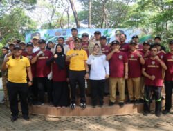 Green Policing, Polres Pasuruan Ajak Masyarakat Jaga Kelestarian Lingkungan di Hutan Kota Bangil