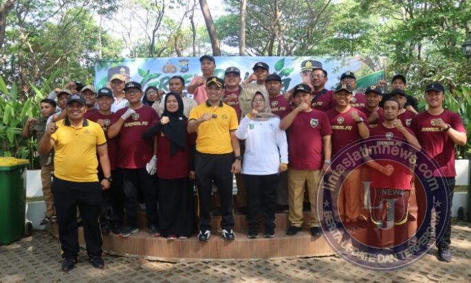 Green Policing, Polres Pasuruan Ajak Masyarakat Jaga Kelestarian Lingkungan di Hutan Kota Bangil